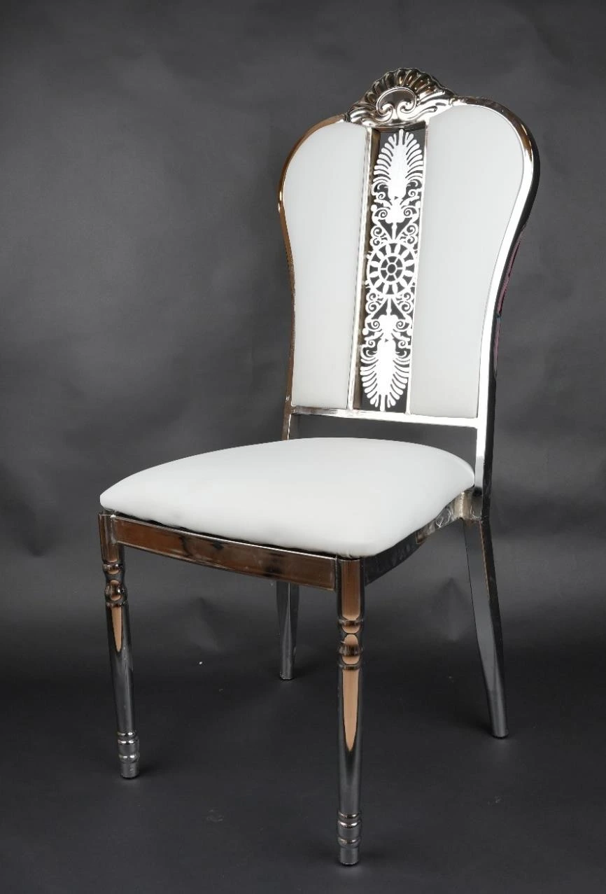 Chair Metal Back Heart & Center Metal With Cushion